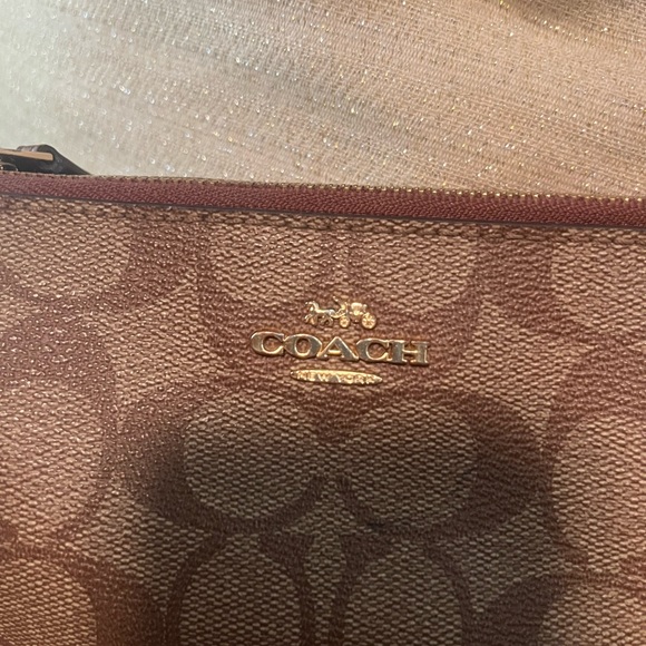 COACH large wristlet DOUBLE ZIP WALLET - Picture 2 of 13